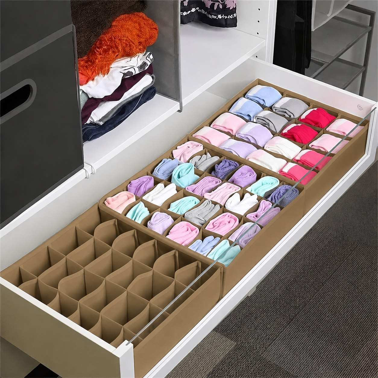 Photo 2 de Boite rangement 24 compartiments chaussettes et culotte